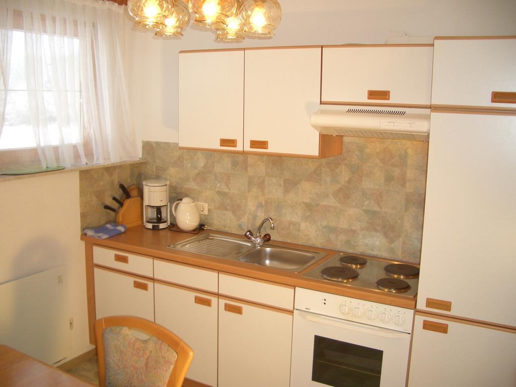 Landhaus Scherling Appartement Keutschach am See Kamer foto
